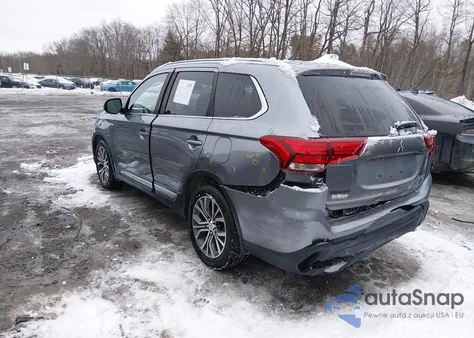 2017 Mitsubishi Outlander Se/Sel z USA, uszkodzony, nr VIN JA4AZ3A38HZ050019